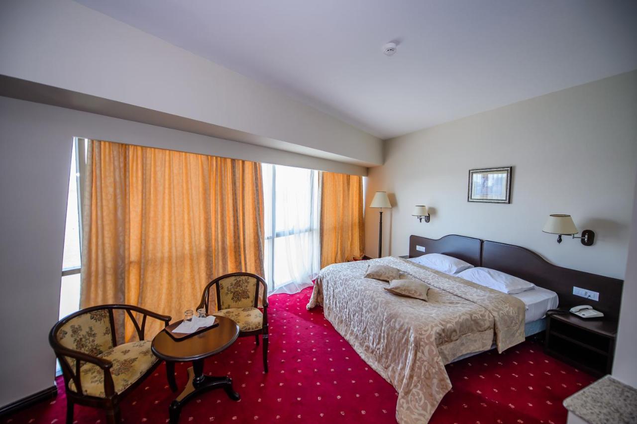 Hotel Esplanada Τουλσέα Εξωτερικό φωτογραφία