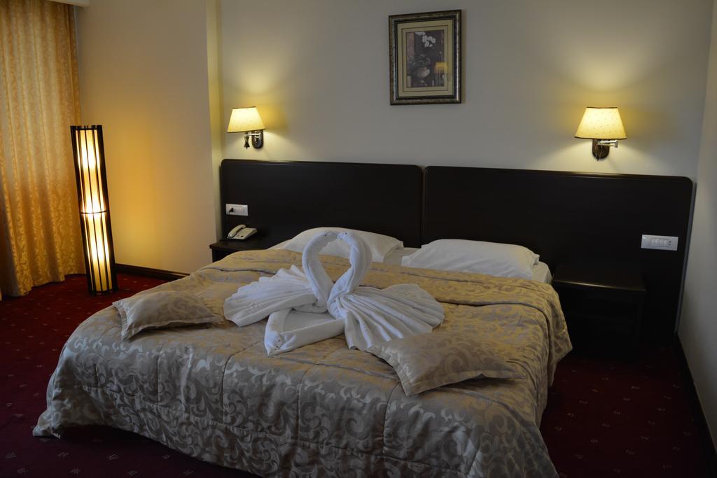 Hotel Esplanada Τουλσέα Εξωτερικό φωτογραφία