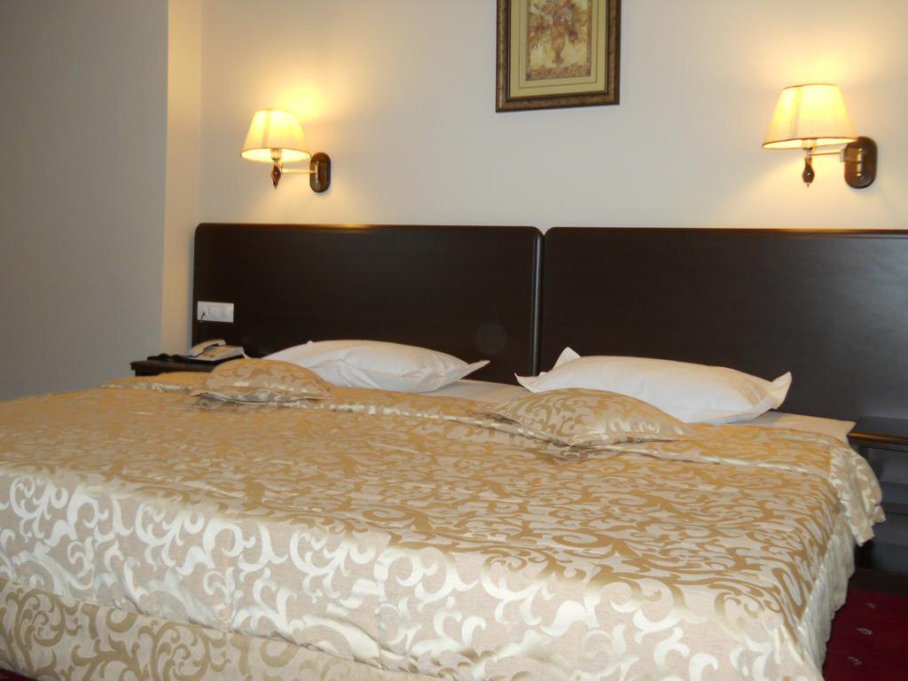 Hotel Esplanada Τουλσέα Εξωτερικό φωτογραφία